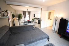 BELLE MAISON INDIVIDUELLE DE 120M2 ENVIRON - 4 CHAMBRES - GARAGE - TERRAIN DE PRESQUE 4 ARES