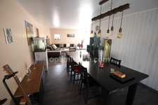 CHARMANTE FERMETTE EN PIERRE 205M2 - GRENIER 30M2 - GRAND GARAGE - TERRAIN DE PRESQUE 9 ARES
