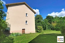 MAISON BOURGEOISE INDIVIDUELLE - 5 CHAMBRES - 2 SALLES DE BAIN - BUREAU - GARAGE - TERRAIN