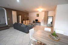 SPACIEUX REZ-DE-CHAUSSÉE AVEC GARAGE, À DEUX PAS DU LUXEMBOURG