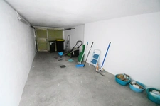 IDÉAL INVESTISSEURS – ENSEMBLE IMMOBILIER + 7 GARAGES À MONT-SAINT-MARTIN
