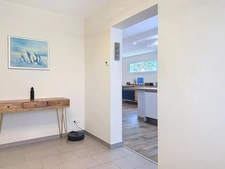 MAISON D’EXCEPTION 216 M² – 5 CHAMBRES + BUREAU – 2 SALLES DE BAIN – GARAGE 2 VOITURES – TERRAIN 2 146 M² – CALME ABSOLU ET VUE DÉGAGÉE