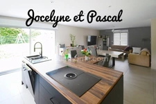 MAISON RECENTE DE 2021 - PLAIN PIED - 4 CHAMBRES - TERRAIN 9 ARES 50 - GARAGES DE 45M2