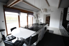 MAISON FAMILIALE DE 210M2 - 4 CHAMBRES - TERRAIN 9 ARES - GARAGE 3 VOITURES
