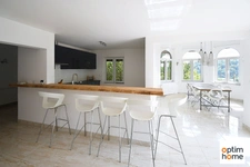 TRES BELLE MAISON INDIVIDUELLE - 4 CHAMBRES - 2 SALLES DE BAIN - 2 GARAGES - TERRAIN DE 25 ARES