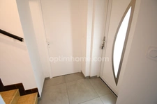 BELLE MAISON INDIVIDUELLE PLAIN PIED SURELEVE - 5 CHAMBRES - TERRAIN 6 ARES - GARAGE