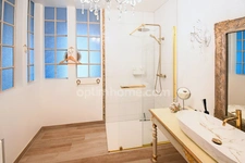 RARE OPPORTUNITÉ IMMOBILIÈRE À LONGUYON – ENSEMBLE DE 1 400 m² SUR PARC ARBORÉ DE 27 ARES ENVIRON