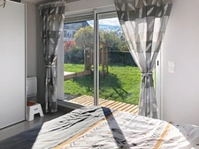 TRES BELLE MAISON PLAIN PIED - TERRAIN 6 ARES 