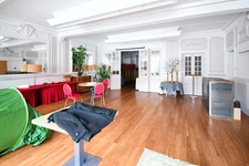 RARE OPPORTUNITÉ IMMOBILIÈRE À LONGUYON – ENSEMBLE DE 1 400 m² SUR PARC ARBORÉ DE 27 ARES ENVIRON