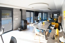 MAISON INDIVIDUELLE DE 2018 – 135 M² + SOUS-SOL EXPLOITABLE – VUE DÉGAGÉE – VENDUE MEUBLÉE – HERSERANGE