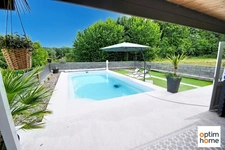 UNE PROPRIÉTÉ DE CARACTÈRE DE 325 M² SUR PLUS DE 35 ARES, AVEC PISCINE ET 11 GARAGES !