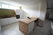 SPACIEUX REZ-DE-CHAUSSÉE AVEC GARAGE, À DEUX PAS DU LUXEMBOURG