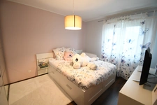 BELLE MAISON INDIVIDUELLE DE 120M2 ENVIRON - 4 CHAMBRES - GARAGE - TERRAIN DE PRESQUE 4 ARES