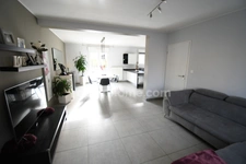 BELLE MAISON INDIVIDUELLE DE 120M2 ENVIRON - 4 CHAMBRES - GARAGE - TERRAIN DE PRESQUE 4 ARES