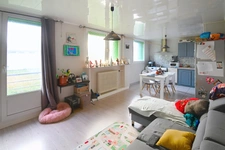 APPARTEMENT DE 71M2 ENVIRON AVEC 3 CHAMBRES AU 1ER ETAGE - CAVE -  PARKINGS