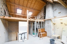 BELLE MAISON DE VILLAGE 200M2 - TERRAIN 6 ARES - GRAND GRENIER AMENAGEABLE DE 110M2 - 2 GARAGES 4 VOITURES