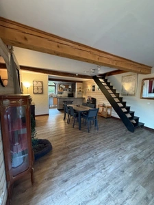 Propriete à vendre  sur 2 ha à PUY GUILLAUME (63)