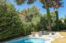Bouc Bel Air (Aix à 10 mn) - Vente Belle Villa T5 de 269 M2, sur un terrain clos et arboré de 1257 M2 avec piscine, proche IBS, commerces et transports