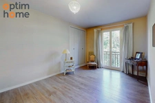 Vente Superbe T3 de 150 m2 avec une grande terrasse de 45 m2, vue panoramique sur Aix, box
