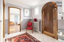Trets à 20 mn d'Aix-en-Provence - Vente Villa T9 de 312 m2 sur un terrain de 1380 m2 avec piscine, au calme et sans vis à vis