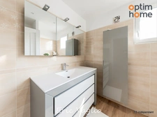 Trets à 20 mn d'Aix-en-Provence - Vente Villa T9 de 312 m2 sur un terrain de 1380 m2 avec piscine, au calme et sans vis à vis