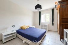 Bouc Bel Air (Aix à 10 mn) - Vente Belle Villa T5 de 269 M2, sur un terrain clos et arboré de 1257 M2 avec piscine, proche IBS, commerces et transports