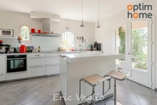 Bouc Bel Air (Aix à 10 mn) - Vente Belle Villa T5 de 269 M2, sur un terrain clos et arboré de 1257 M2 avec piscine, proche IBS, commerces et transports