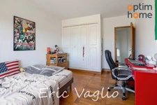 Bouc Bel Air (Aix à 10 mn) - Vente Belle Villa T5 de 269 M2, sur un terrain clos et arboré de 1257 M2 avec piscine, proche IBS, commerces et transports