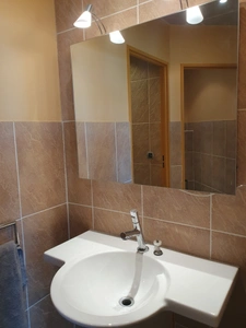 Aix La Duranne haute - Vente beau bureau de 79 m2 avec une grande terrasse de 33 m2 orientée Sud, et une place de parking