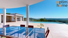 Aix SUD - centre ville à 10 Mn, IBS à 15 mn. Vente superbe villa contemporaine de 2023 de 400 m2 exposée Sud, en position dominante avec vue dégagée, au calme et sans vis à vis