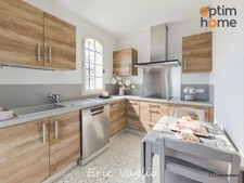 Trets à 20 mn d'Aix-en-Provence - Vente Villa T9 de 312 m2 sur un terrain de 1380 m2 avec piscine, au calme et sans vis à vis