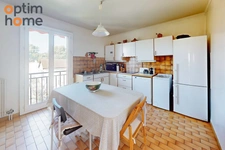 Vente Superbe T3 de 150 m2 avec une grande terrasse de 45 m2, vue panoramique sur Aix, box