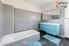 Bouc Bel Air (Aix à 10 mn) - Vente Belle Villa T5 de 269 M2, sur un terrain clos et arboré de 1257 M2 avec piscine, proche IBS, commerces et transports