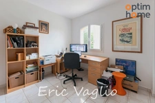 Bouc Bel Air (Aix à 10 mn) - Vente Belle Villa T5 de 269 M2, sur un terrain clos et arboré de 1257 M2 avec piscine, proche IBS, commerces et transports