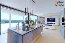 Aix SUD - centre ville à 10 Mn, IBS à 15 mn. Vente superbe villa contemporaine de 2023 de 400 m2 exposée Sud, en position dominante avec vue dégagée, au calme et sans vis à vis