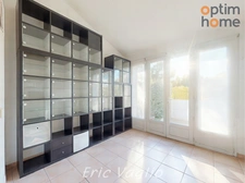 AIX Sud - Cabriès - Vente confortable Villa T6 de 145 M2 sur un terrain de 670 m2, au calme et sans vis à vis, avec piscine