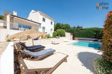 Martigues St-Julien 10 mn Côte Bleu - Vente Villa T6 de 150 m2 environ sur un terrain de 1115 m2 avec piscine, avec vue dégagée plein sud, au calme et sans vis à vis