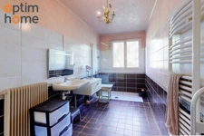 Vente Superbe T3 de 150 m2 avec une grande terrasse de 45 m2, vue panoramique sur Aix, box