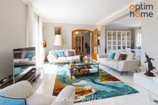 Trets à 20 mn d'Aix-en-Provence - Vente Villa T9 de 312 m2 sur un terrain de 1380 m2 avec piscine, au calme et sans vis à vis