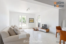 Trets à 20 mn d'Aix-en-Provence - Vente Villa T9 de 312 m2 sur un terrain de 1380 m2 avec piscine, au calme et sans vis à vis