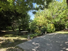 Terrain à vendre de 834,00 m² Aix en Provence centre ville à pieds - Idéal investisseurs ou projet de rénovation / Construction, dans un quartier résidentiel recherché, à 20 mn à pieds de la rotonde