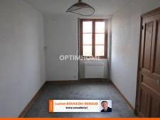 Propriete de caractère avec exploitation agricole de 80 hect + batiments  en CHAROLAIS 