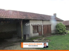 Propriete de caractère avec exploitation agricole de 80 hect + batiments  en CHAROLAIS 