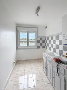 Mérignac – T3 avec balcon, vue verdoyante et fort potentiel de valorisation