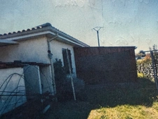 GALGON – Maison de plain-pied avec 3 garages 