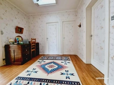 LAGUENNE (19)- Maison composée de 2 logements 