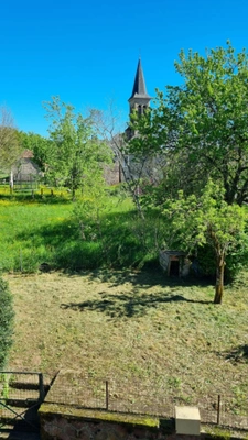 Le pescher Grande maison de bourg à rénover 