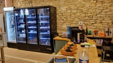 Fonds de commerce à vendre Cave à vin , épicerie produits locaux , traiteur et snacking à TERRASSON LAVILLEDIEU (24)