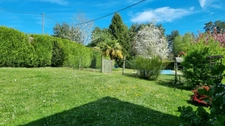 Maison PLAIN PIED avec PISCINE et grand terrain de 5000 m2