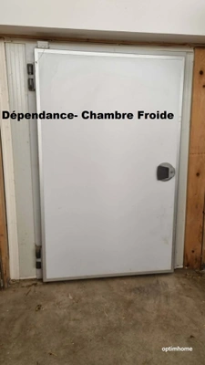 PROPRIETE RURALE AVEC DEPENDANCES ET SERRES